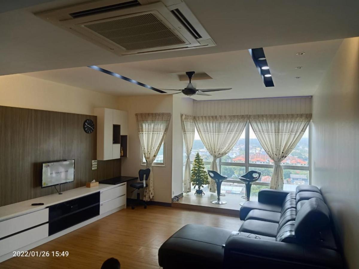 Paddy Via Seaview Apartment