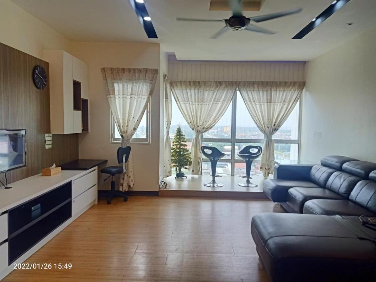 Paddy Via Seaview Apartment
